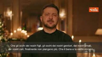 Zelensky: “Tutti vorremmo che Putin muoia, ma a Dio chiediamo solo la pace”