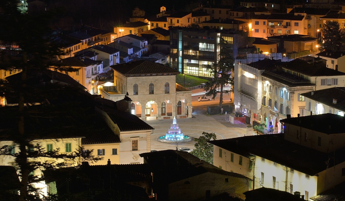 Capodanno solidale a Colle di Val d’Elsa: il Comune lancia il “biglietto sospeso” per lo spettacolo teatrale di Giobbe Covatta Capodanno solidale a Colle di Val d’Elsa: il Comune lancia il “biglietto sospeso” per lo spettacolo teatrale di Giobbe Covatta