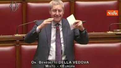 Manovra, Della Vedova (+Europa): Avete cambiato idea su tutto perché non avete idee per il Paese