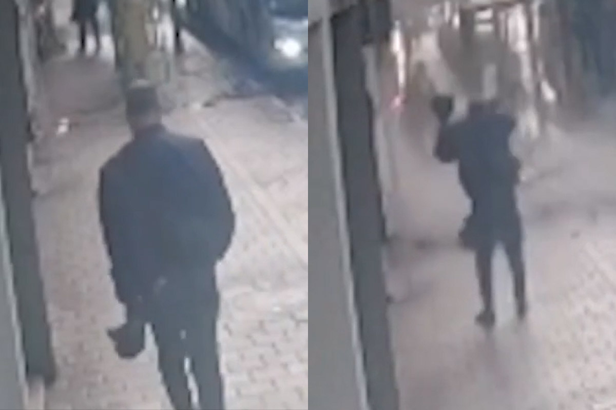 Attimi di terrore in strada: balcone si stacca e travolge un passante. Il video Attimi di terrore in strada: balcone si stacca e travolge un passante. Il video