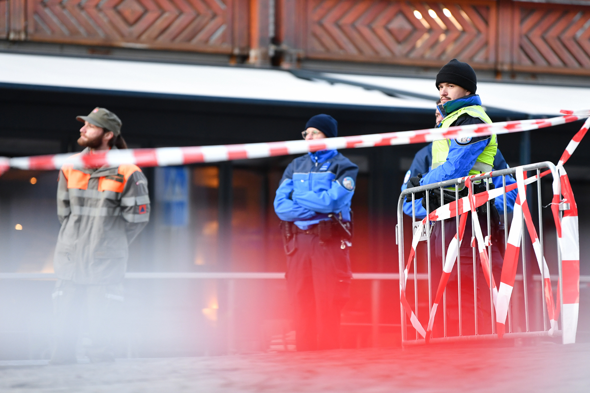 “Strage di Crans Montana? Una tragedia evitabile. Dai soffitti combustibili alle decorazioni infiammabili: ecco tutti gli errori commessi” 