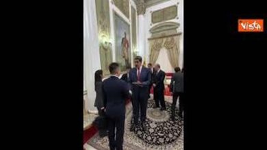 Maduro incontra a Caracas un inviato dalla Cina prima dell’attacco degli Stati Uniti