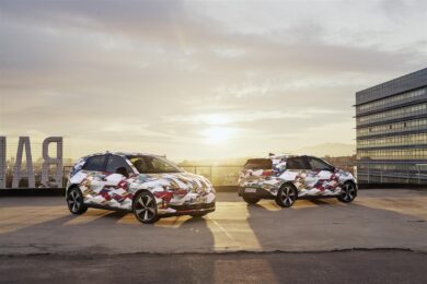VW rilancia la sfida in Cina con ID.UNYX 08 e l’alleanza con Xpeng