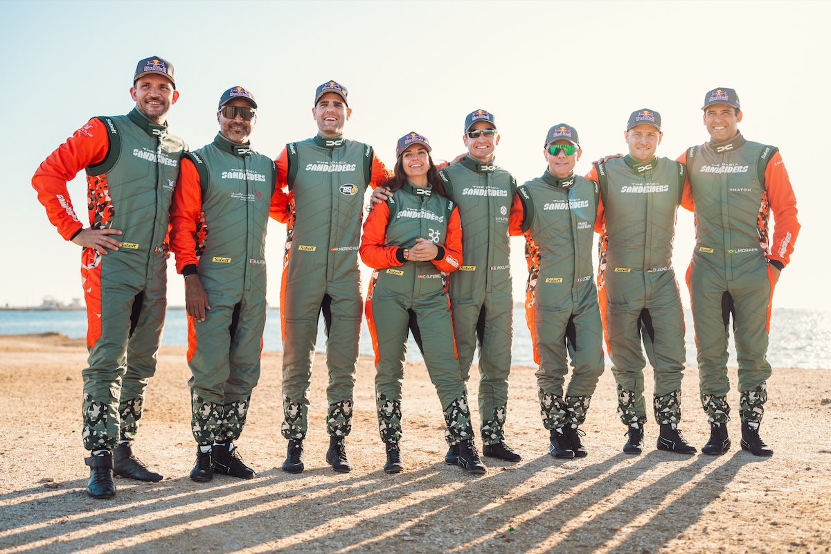 Dacia alla Dakar: Al-Attiyah secondo, Loeb gioca di strategia Dacia alla Dakar: Al-Attiyah secondo, Loeb gioca di strategia
