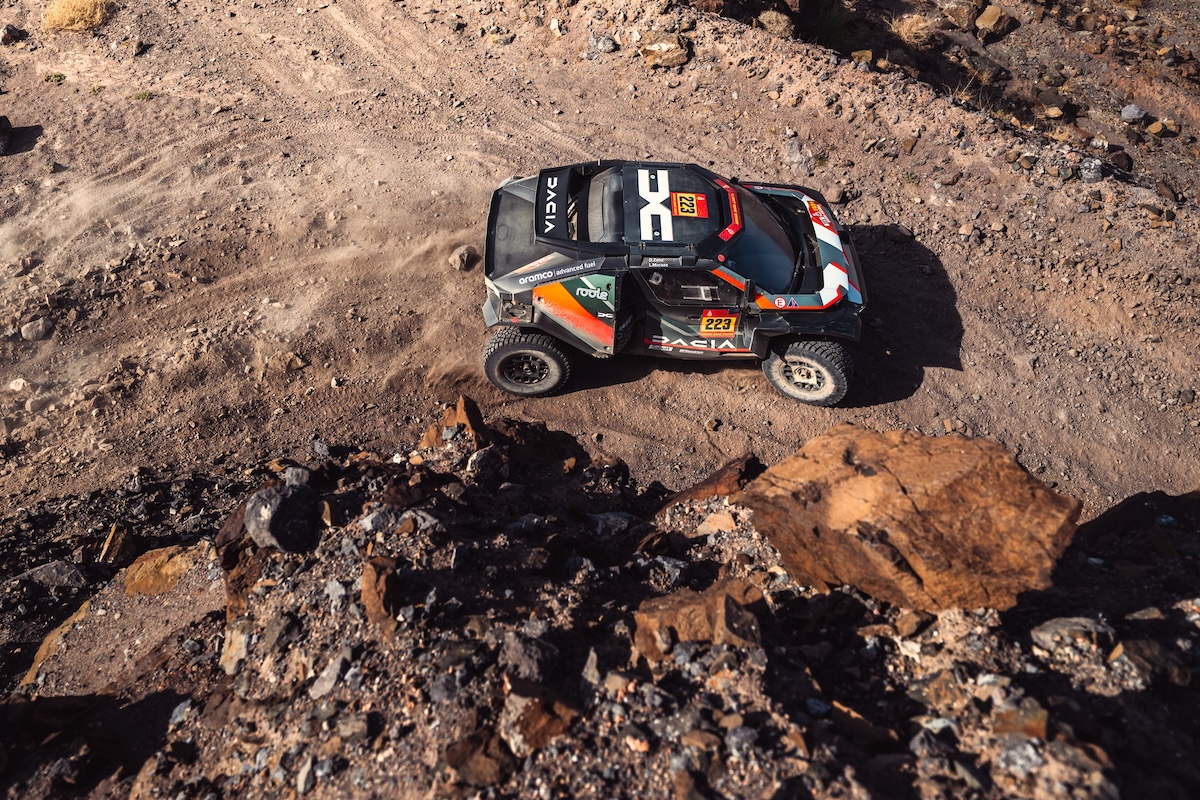 Dacia comanda la Dakar: Al-Attiyah primo nella generale Dacia comanda la Dakar: Al-Attiyah primo nella generale
