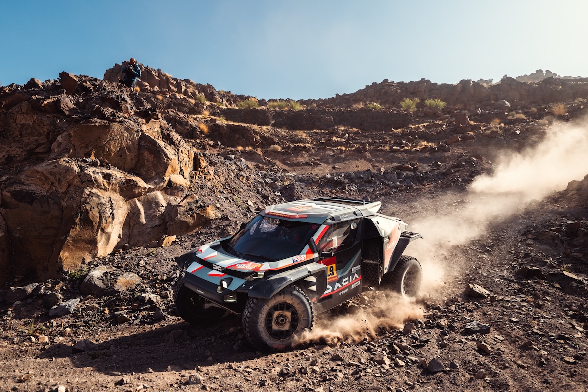 Dacia comanda la Dakar: Al-Attiyah primo nella generale Dacia comanda la Dakar: Al-Attiyah primo nella generale