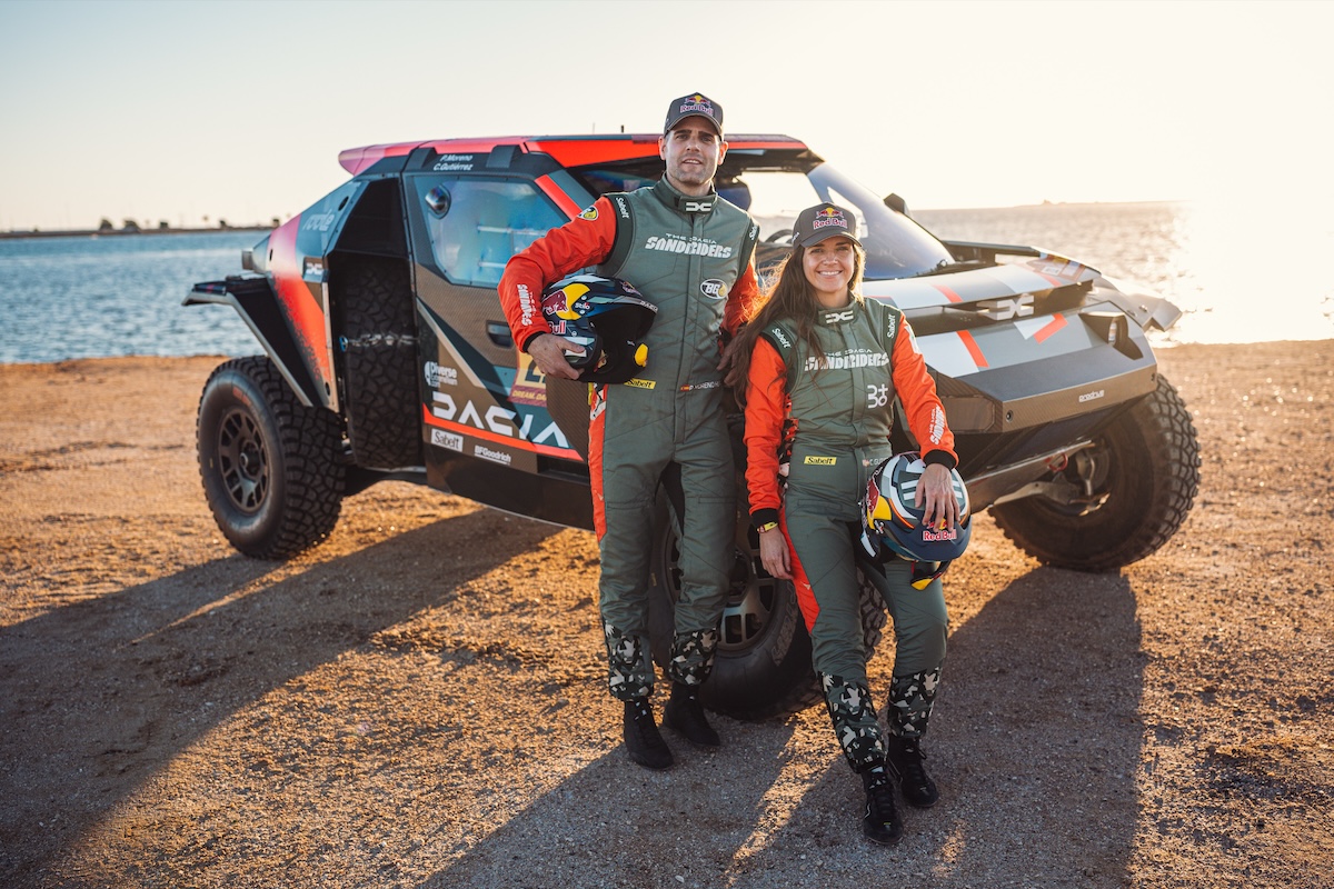 Dacia alla Dakar: Al-Attiyah secondo, Loeb gioca di strategia Dacia alla Dakar: Al-Attiyah secondo, Loeb gioca di strategia
