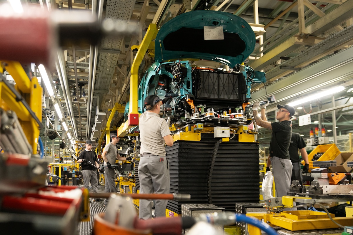 Come nasce la nuova LEAF: tecnologia e sostenibilità a Sunderland Come nasce la nuova LEAF: tecnologia e sostenibilità a Sunderland