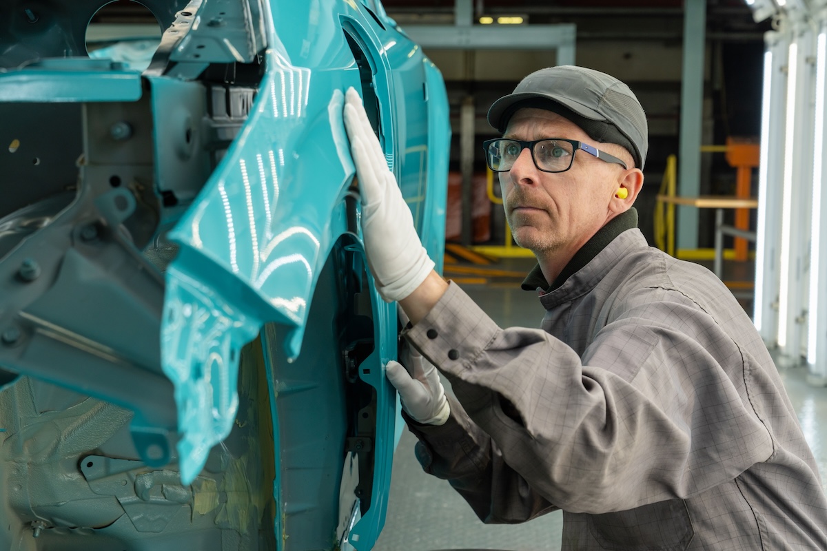 Come nasce la nuova LEAF: tecnologia e sostenibilità a Sunderland Come nasce la nuova LEAF: tecnologia e sostenibilità a Sunderland