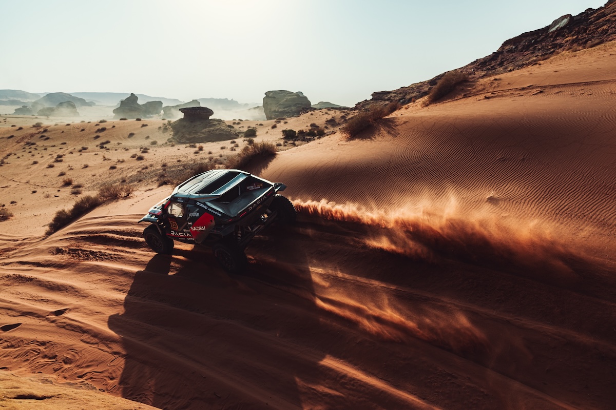 Dakar 2026 tappa 4: Al-Attiyah 2° e Dacia riapre la lotta nel deserto