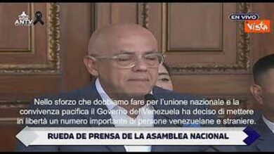 Rodriguez (Assemblea Venezuela): “Scarceriamo persone straniere”. Italia spera ci sia Trentini