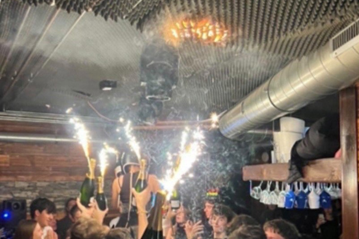 Crans-Montana, 1200 gradi e solo 120 secondi per salvarsi: la simulazione della strage. La Procura di Roma apre un fascicolo di indagine Crans-Montana, 1200 gradi e solo 120 secondi per salvarsi: la simulazione della strage. La Procura di Roma apre un fascicolo di indagine