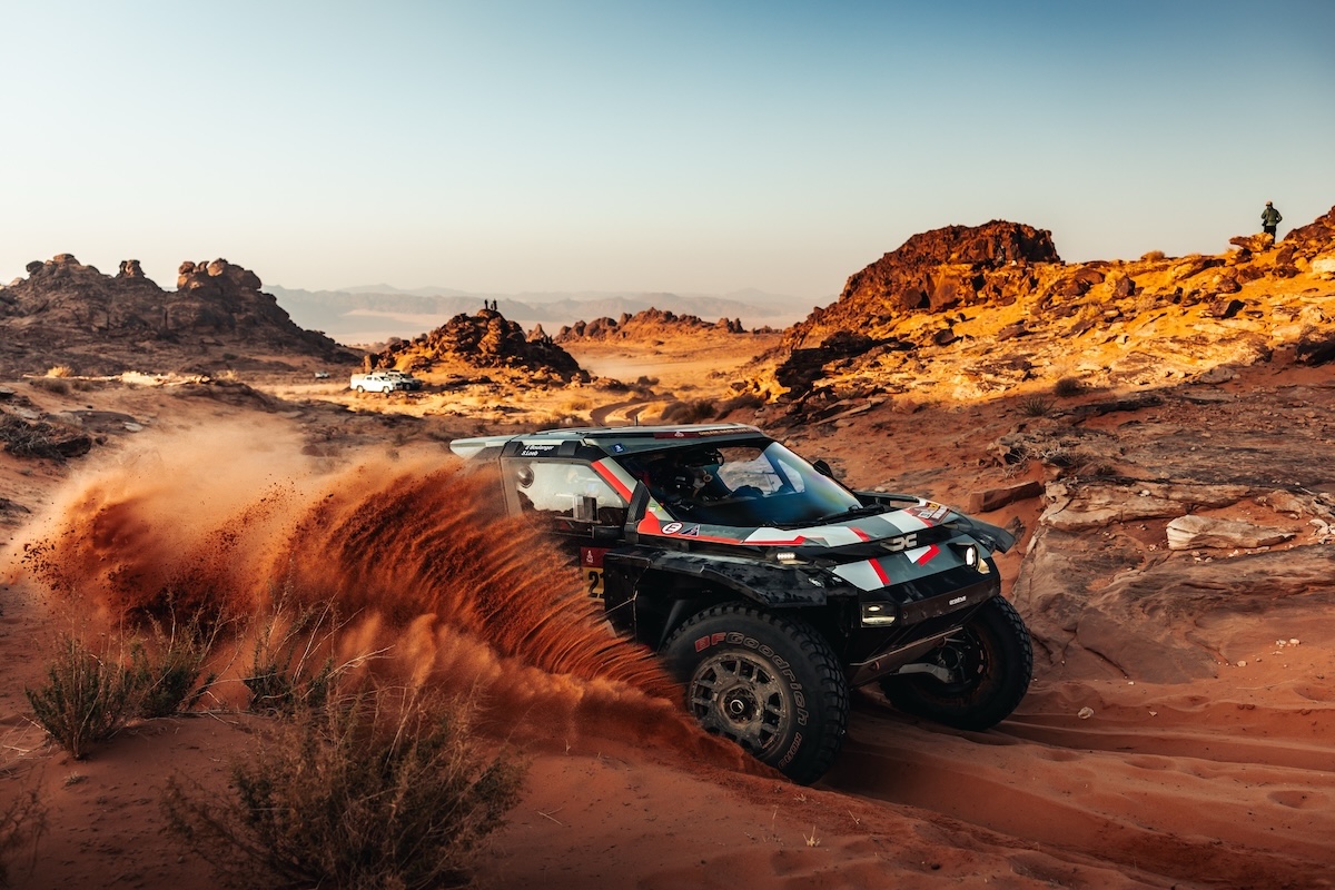 Tappa Marathon al Dakar: Moraes brilla, Loeb risale con Dacia Tappa Marathon al Dakar: Moraes brilla, Loeb risale con Dacia