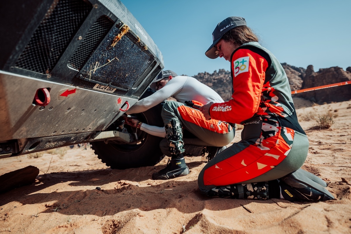 Tappa Marathon al Dakar: Moraes brilla, Loeb risale con Dacia Tappa Marathon al Dakar: Moraes brilla, Loeb risale con Dacia