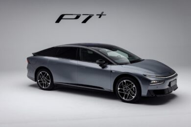 XPENG P7+ a Bruxelles: debutta l’ammiraglia definita dall’IA