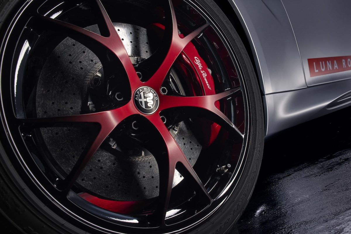 Al Bruxelles Motorshow 2026, debutta la Giulia Quadrifoglio Luna Rossa