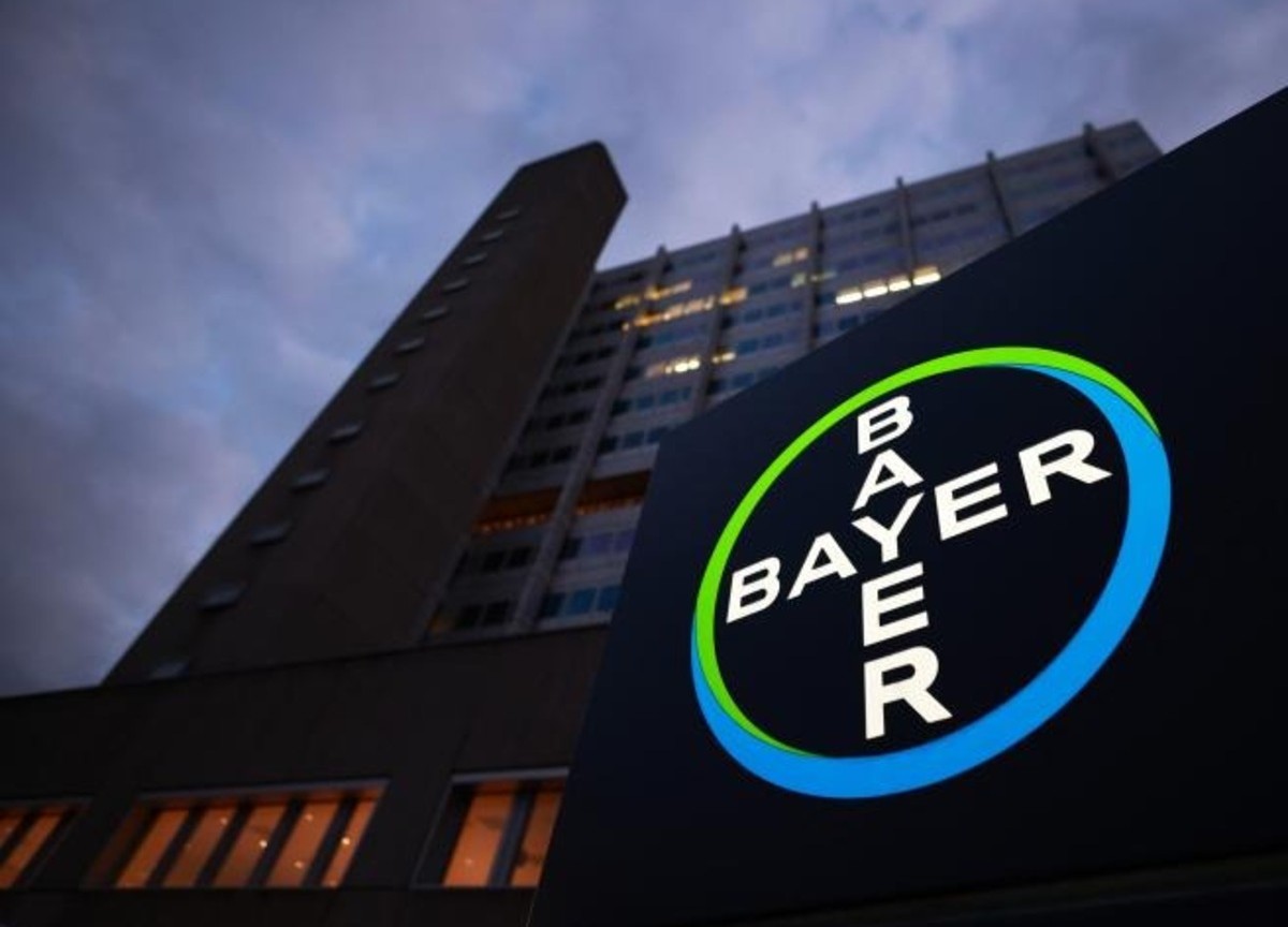 Bayer, a Milano 49 licenziamenti: sciopero e presidio davanti ad Assolombarda Bayer, a Milano 49 licenziamenti: sciopero e presidio davanti ad Assolombarda