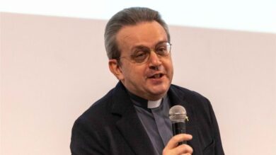 Mons. Domenico Basile nuovo vescovo della Diocesi Molfetta-Giovinazzo-Ruvo-Terlizzi