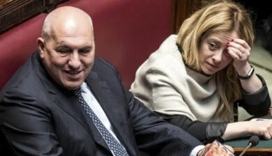 Crosetto presidente della Repubblica. Il piano di Meloni per eleggere il suo ministro della Difesa al Quirinale