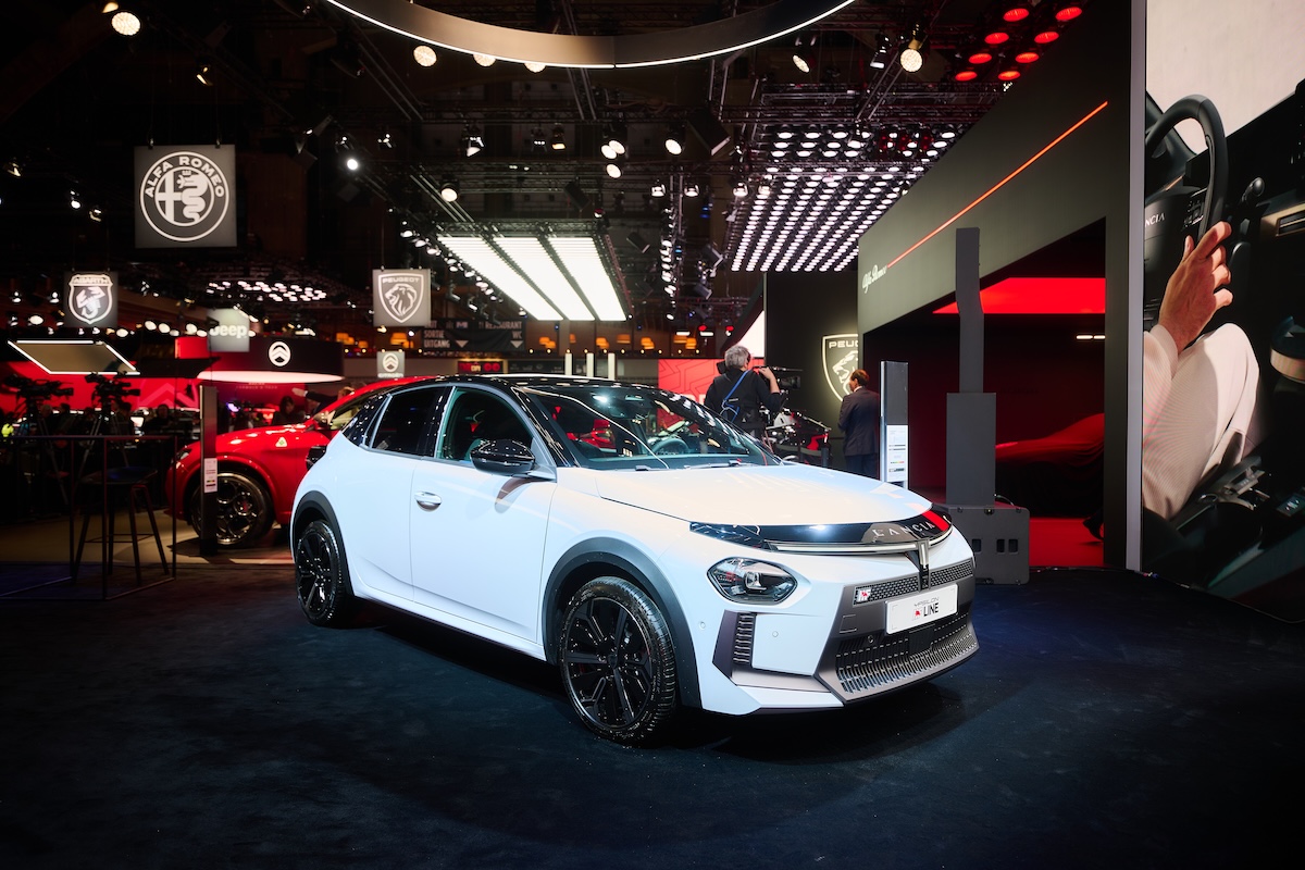 Bruxelles Motor Show 2026: Lancia svela il futuro tra HF e WRC2