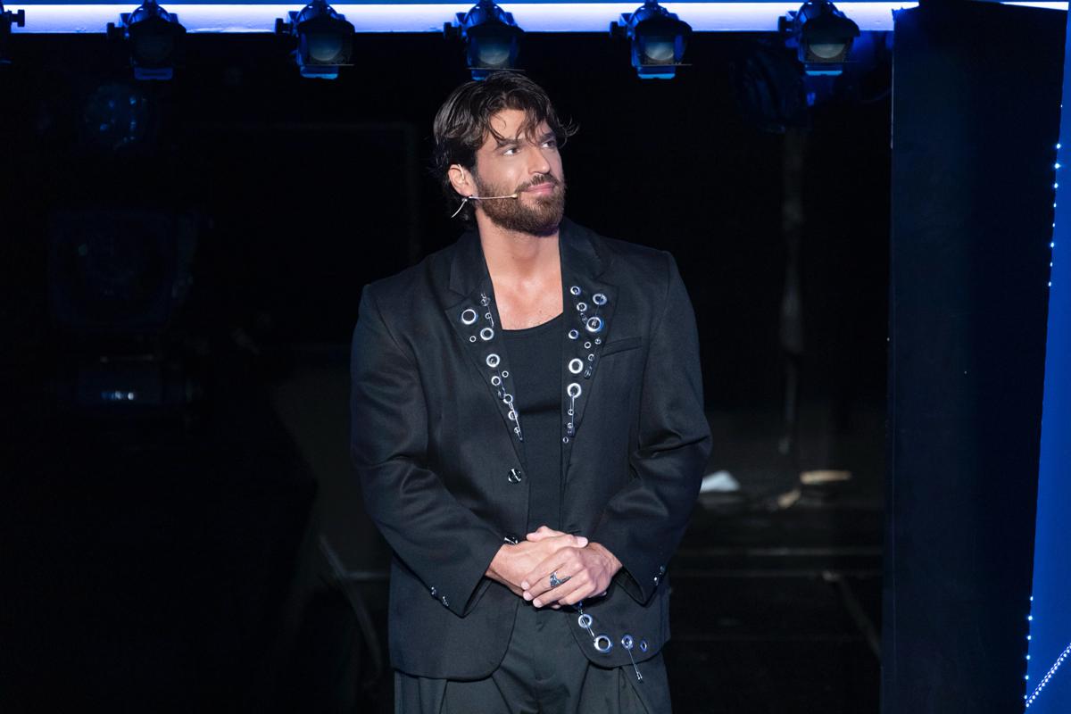 Can Yaman rilasciato dopo poche ore: era stato arrestato per consumo di droga. L’attore ospite a C’è Posta per te su Canale 5 Can Yaman rilasciato dopo poche ore: era stato arrestato per consumo di droga. L’attore ospite a C’è Posta per te su Canale 5