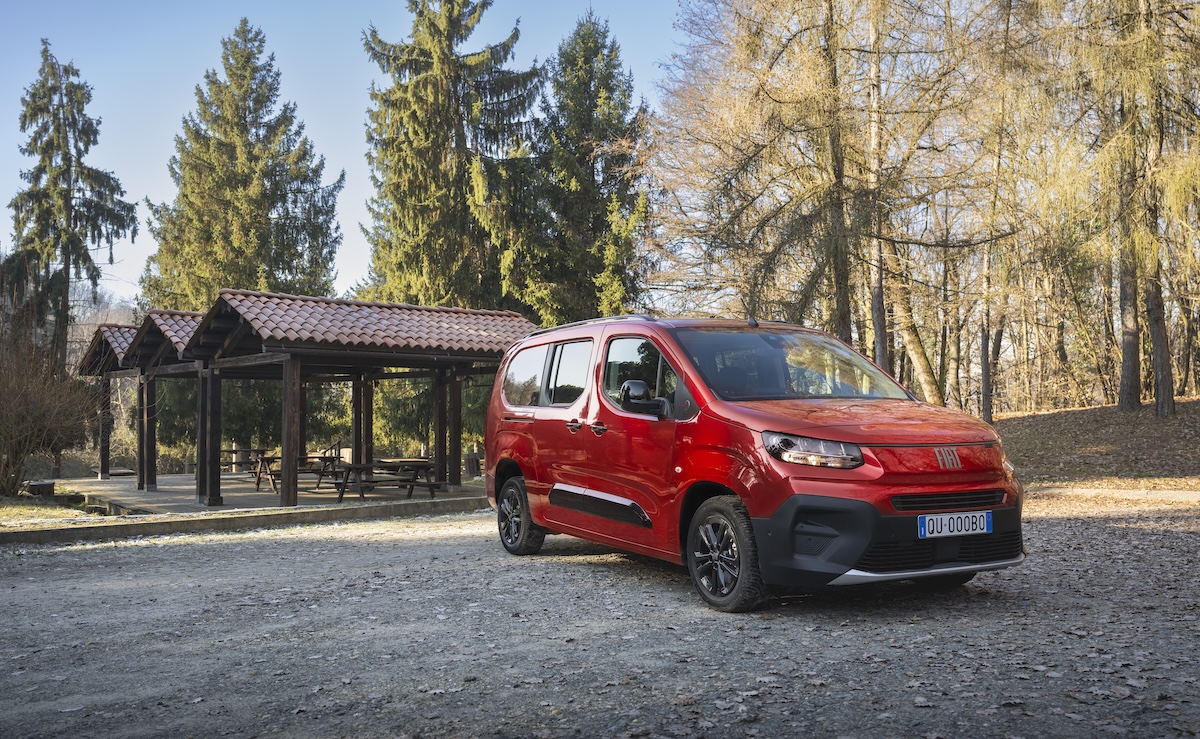 Bruxelles, debutta FIAT QUBO L: 5 o 7 posti e fino a 144 configurazioni