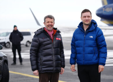 La Groenlandia fa muro e respinge Trump, il primo ministro: “Inaccettabile il controllo Usa, la nostra sicurezza passa solo dalla Nato”