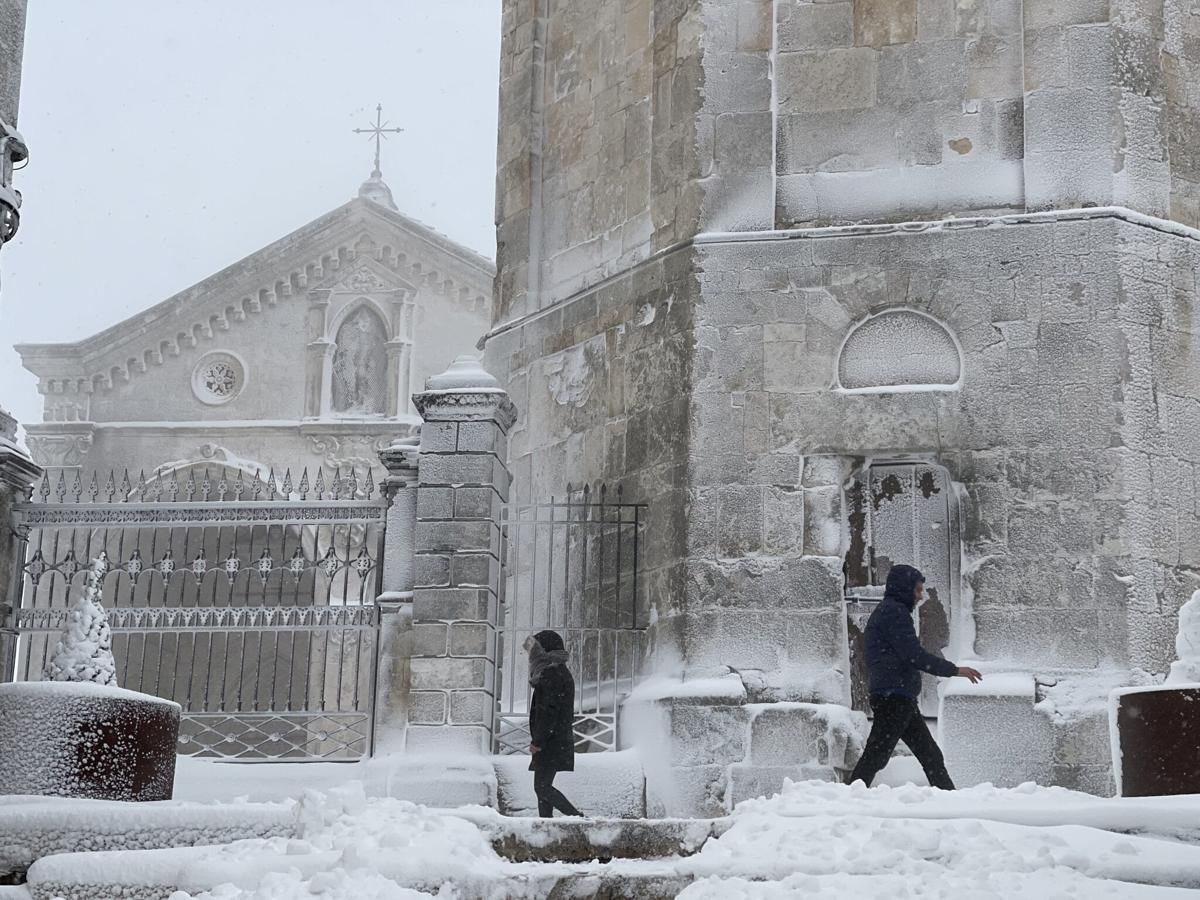 Acqua: neve e pioggia vitali per gli invasi di Puglia e la siccità diffusa