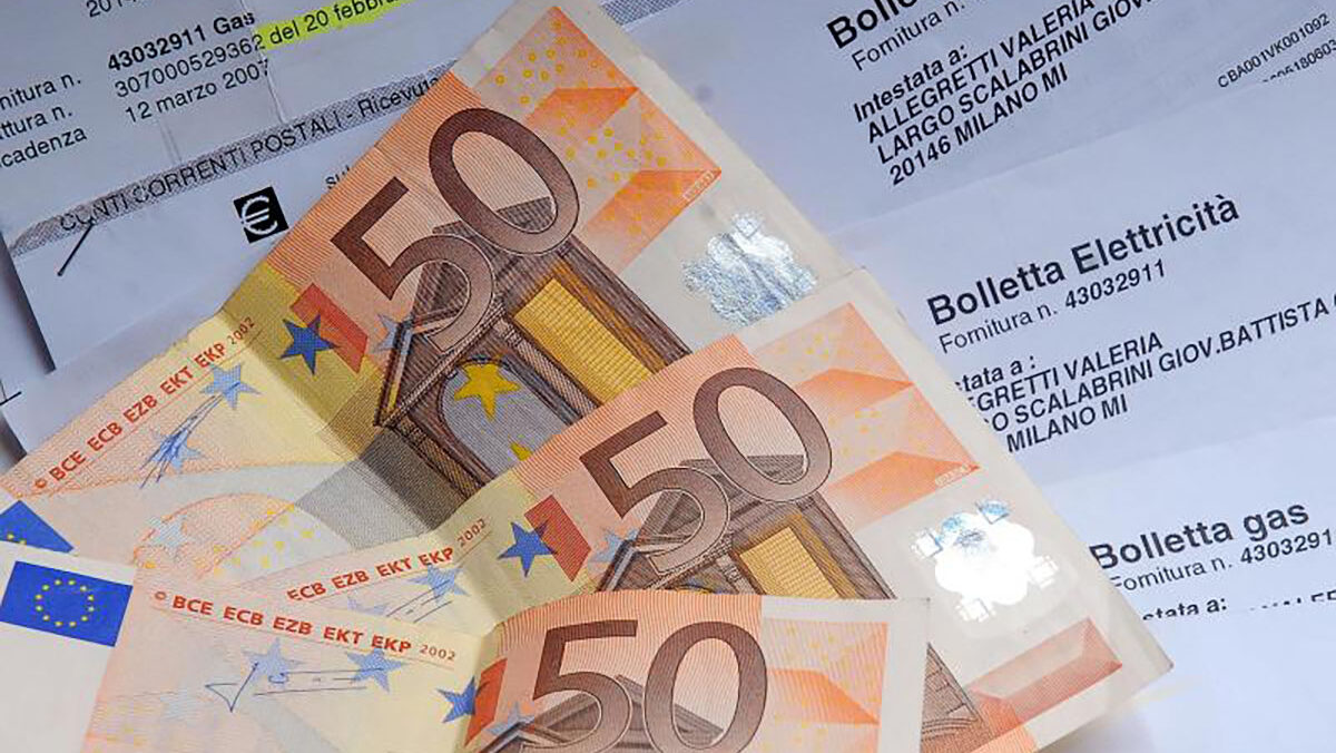 Gas alle stelle, l’incubo della BCE diventa realtà: l’Europa rischia la stagflazione. E ora? Gas alle stelle, l’incubo della BCE diventa realtà: l’Europa rischia la stagflazione. E ora?