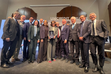 UniCredit ottiene il Premio Pitti Immagine 2026 alla cerimonia di apertura del Salone Pitti Uomo