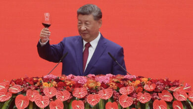 Cina, Xi incontra la leader dell’opposizione di Taiwan Cheng Li-wun. Ma l’indipendenza dell’isola non è tollerata