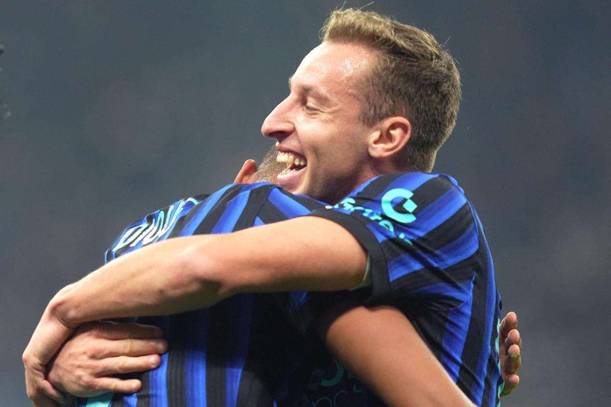 Calciomercato Inter, Frattesi e lo scambio con l’Atletico Madrid. Perisic? La variabile. Singo e Koné… – Le mosse nerazzurre Calciomercato Inter, Frattesi e lo scambio con l’Atletico Madrid. Perisic? La variabile. Singo e Koné… – Le mosse nerazzurre