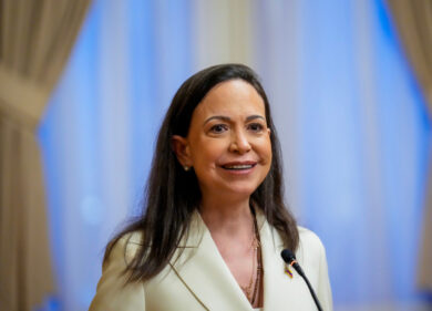 Machado (con il Nobel per la Pace) in visita da Trump. Alla Casa Bianca si decide il futuro del Venezuela