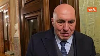 Guerra in Ucraina, Crosetto: “Negoziati non vanno in porto perché non vuole la Russia”