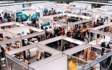 Apogeo partecipa ad Albergatore Day 2026: arte, sostenibilità e filosofia orientale nell’ospitalità