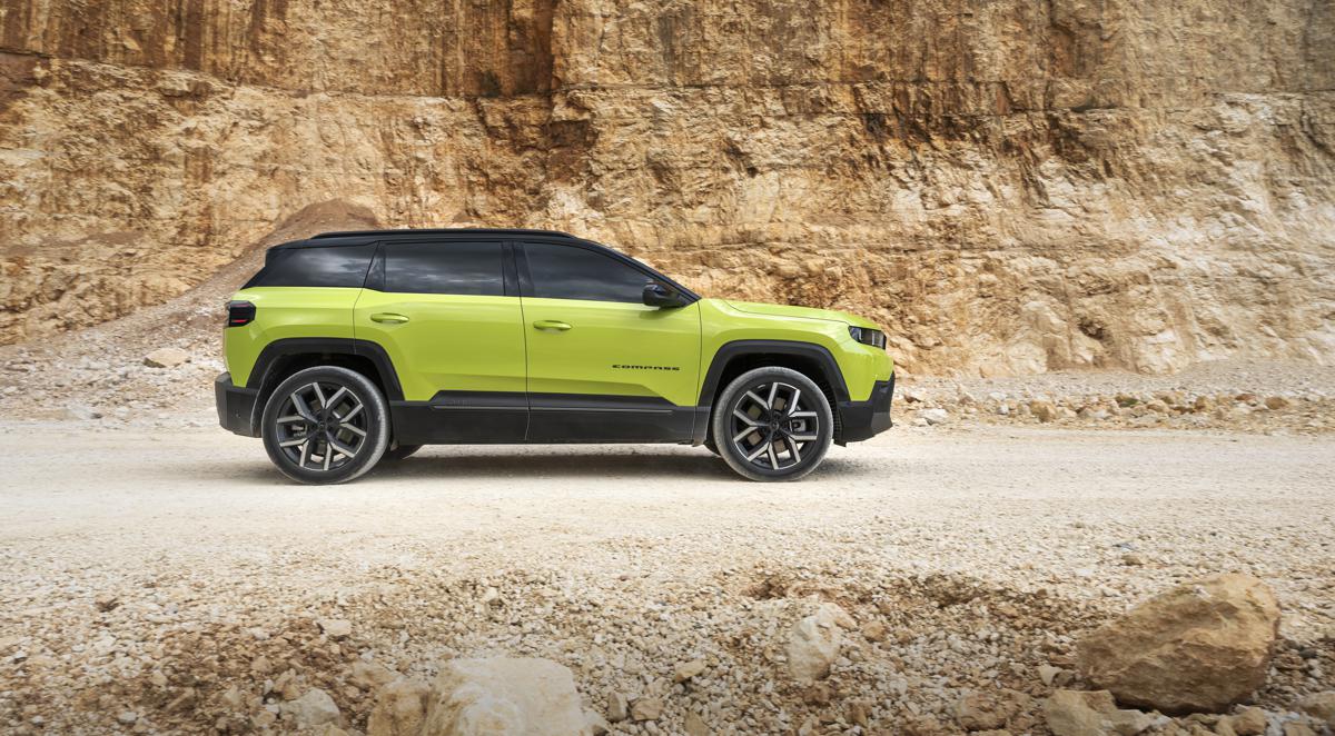 Nuova Jeep Compass 2026: debutto in Italia e porte aperte, ecco quanto costa Nuova Jeep Compass 2026: debutto in Italia e porte aperte, ecco quanto costa