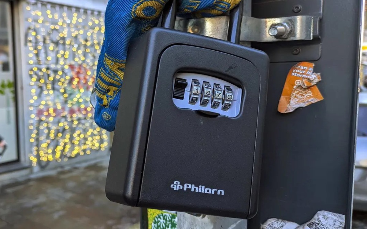 Olimpiadi e affitti brevi a Milano: prezzi alle stelle, ma occhio alla stretta sulle Key-Box. Le sette regole per chi ospita Olimpiadi e affitti brevi a Milano: prezzi alle stelle, ma occhio alla stretta sulle Key-Box. Le sette regole per chi ospita