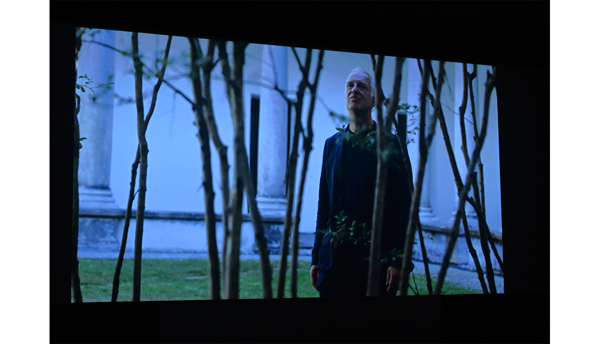 Voci di Alumni docufilm ideato e diretto da Massimiliano Finazzer Flory Voci di Alumni docufilm ideato e diretto da Massimiliano Finazzer Flory