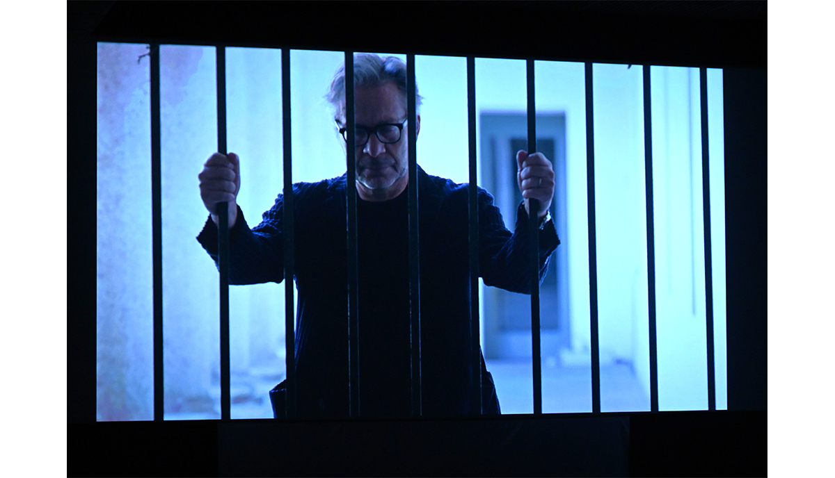 Voci di Alumni docufilm ideato e diretto da Massimiliano Finazzer Flory Voci di Alumni docufilm ideato e diretto da Massimiliano Finazzer Flory