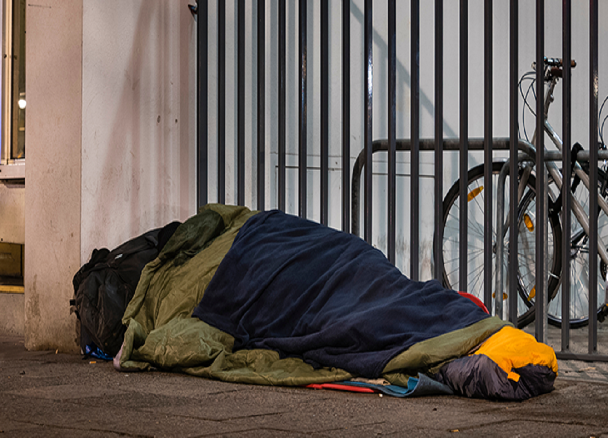 Milano: trovato morto clochard in via Padova. È il terzo decesso in pochi giorni Milano: trovato morto clochard in via Padova. È il terzo decesso in pochi giorni