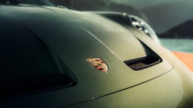 Porsche frena nel 2025, vendite in calo. È il tonfo più pesante dal 2009, parte il programma di ristrutturazione