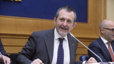 Referendum giustizia, Delmastro: “Follia giuridica posticiparlo, scontato che si voti il 22-23 marzo”. Parodi: “Pronti in qualsiasi data”