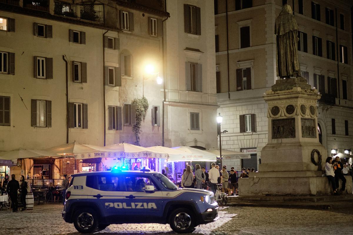 Roma, paura alle stelle dopo Crans Montana: tre locali sequestrati per gravi violazioni della sicurezza. Sanzioni per migliaia di euro Roma, paura alle stelle dopo Crans Montana: tre locali sequestrati per gravi violazioni della sicurezza. Sanzioni per migliaia di euro
