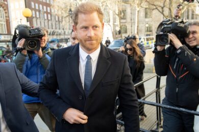 Harry torna a Londra, il principino in tribunale per la battaglia legale contro il Daily Mail