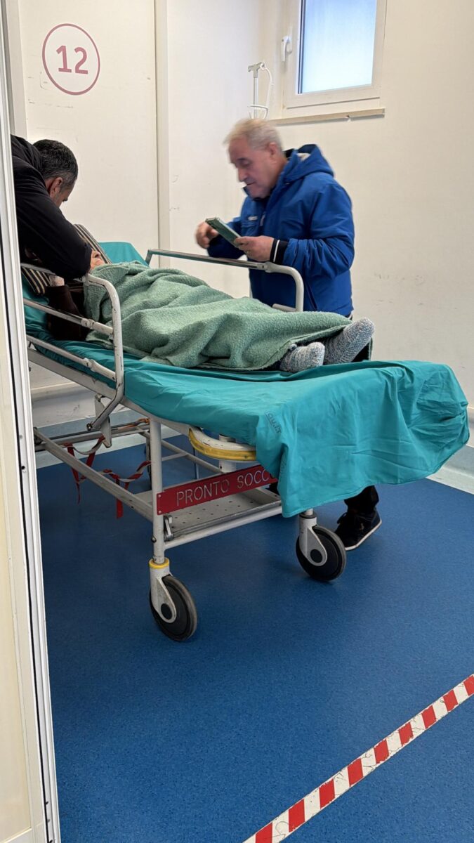Ospedale ‘Perrino’ Brindisi, la visita al Pronto Soccorso di Decaro e Pentassuglia Ospedale ‘Perrino’ Brindisi, la visita al Pronto Soccorso di Decaro e Pentassuglia