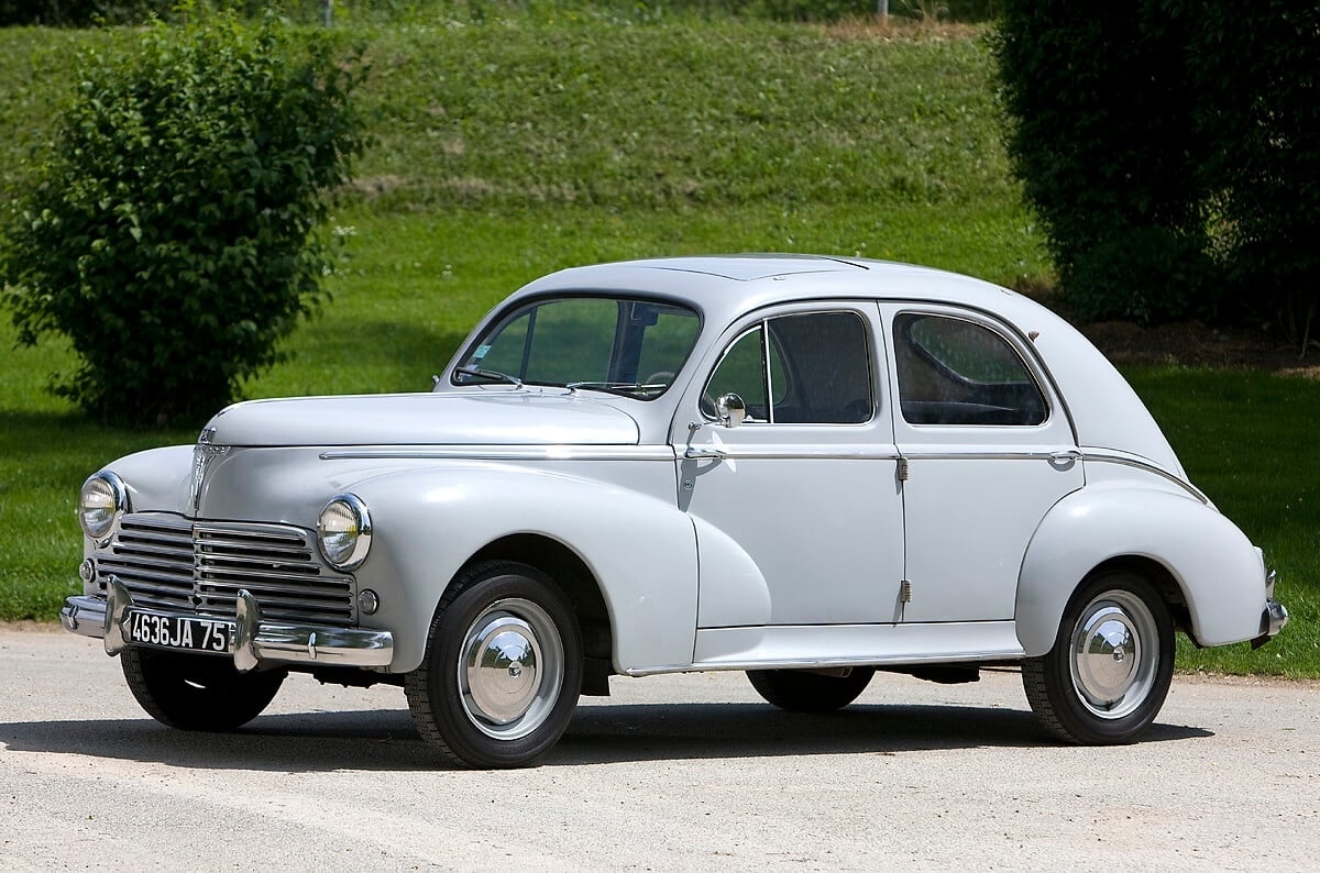 Gino Munaron e Peugeot 203: la Mille Miglia che fece scuola Gino Munaron e Peugeot 203: la Mille Miglia che fece scuola