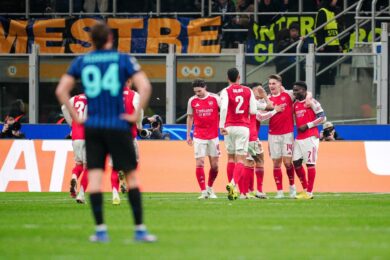 Inter affondata dall’Arsenal. Chivu: “Playoff? Nel caso saremo pronti”. Napoli spreca a Copenaghen. Conte: “Grande delusione”