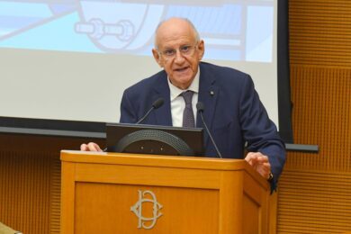 Idrogeno. Dossi (H2IT): “Via libera alla RED III: recepiti target per l’idrogeno nell’industria e nella mobilità”