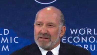 Davos, gli Usa dichiarano finita la globalizzazione: “Ha penalizzato l’Occidente e lasciato indietro i lavoratori”
