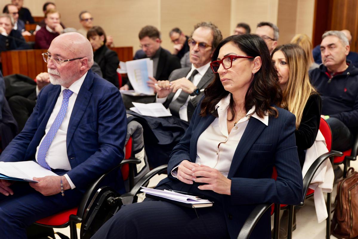 Sanità Puglia: riuniti i Direttori ASL, Commissari e Direttori Pronto Soccorso Sanità Puglia: riuniti i Direttori ASL, Commissari e Direttori Pronto Soccorso
